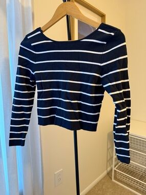 Zara Navy and White Striped Long-Sleeve Crop Top - NWT